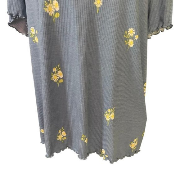 LuLaRoe Kelly‎ Blouse - Picture 3 of 6